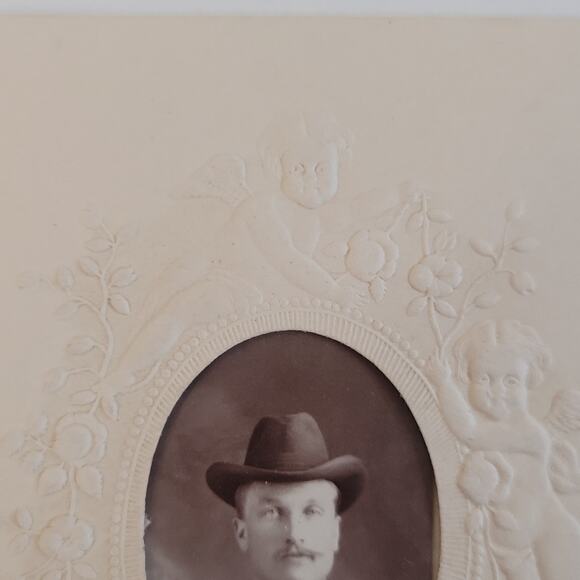 Lot of 21 Antique & Vintage Portrait Photographs – Cabinet Cards & Snapshots - Picture 6 of 14